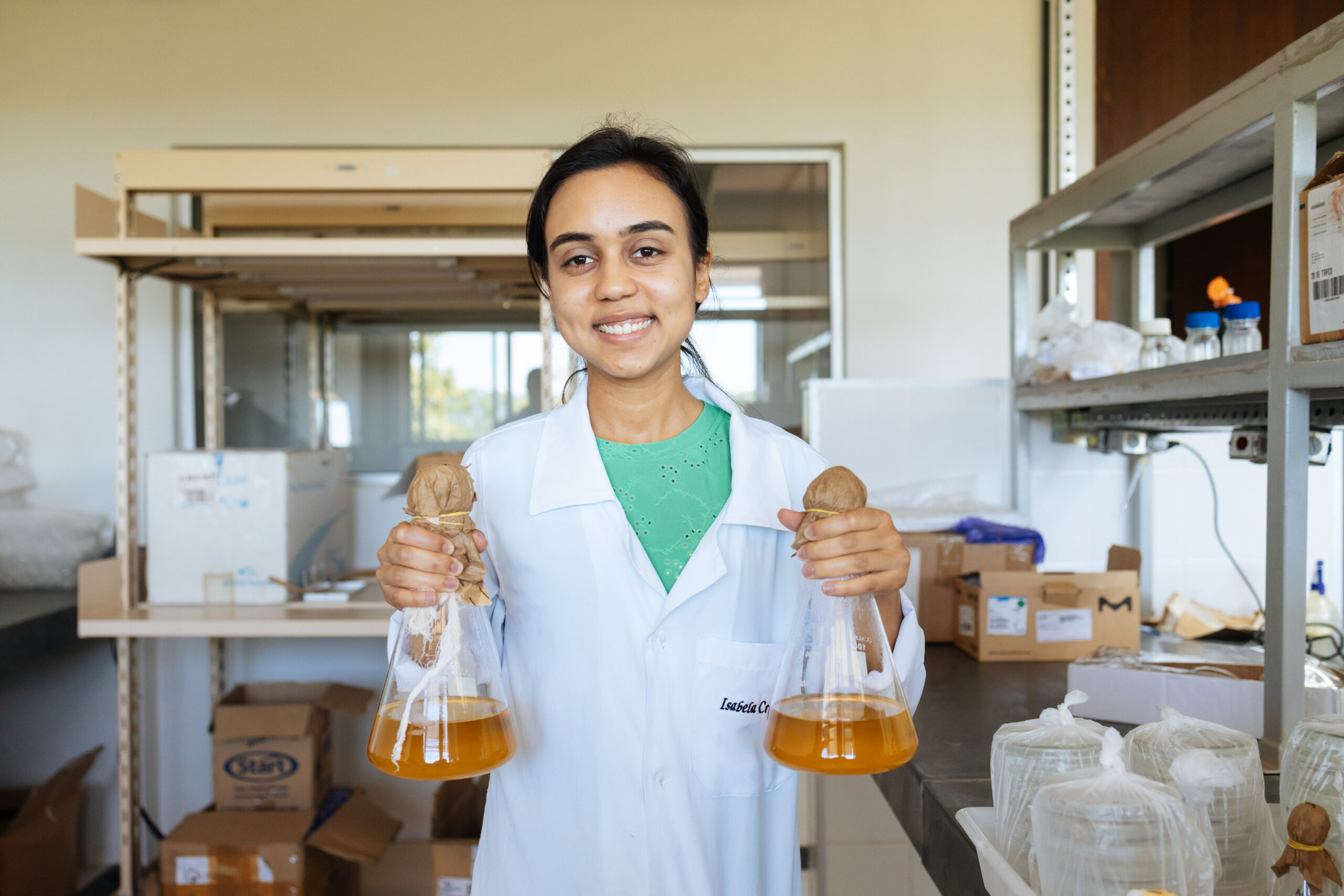 20231016-bioprocessos-e-microbiologia-de-alimentos-OUTLAB-65